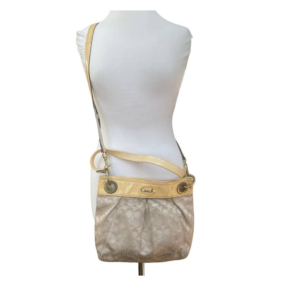 Coach Poppy Tan and Cream Signature and Patent Leather Shoulder Bag/Crossbody - Picture 15 of 16